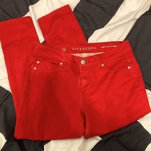 Women 8 Red Liverpool jeans